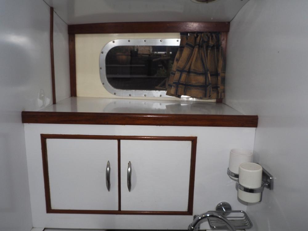 Cabine arri&egrave;re, H&eacute;bergements